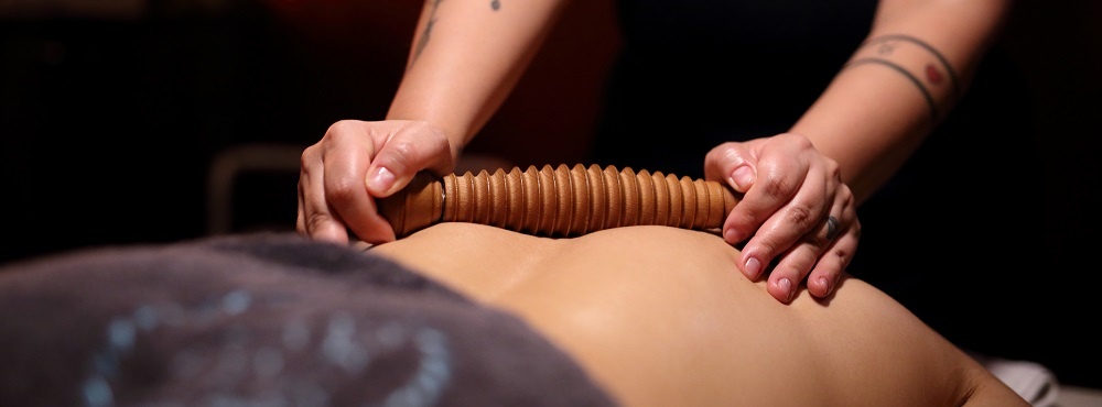 Signature Back Massage by Paris Diplari